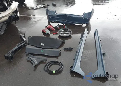 2025 Honda Civic Sport z USA, uszkodzony, nr VIN 2HGFE2F54SH503475